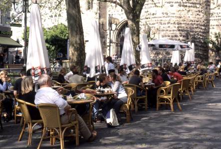 Klassenfahrtenfuchs - Klassenfahrt nach Bonn - Cafe am Bottlerplatz
