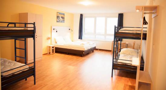 Klassenfahrtenfuchs - Klassenfahrt Wien - A&O Hostel Wien Hauptbahnhof