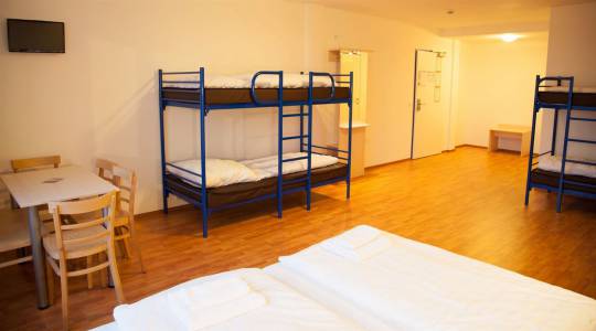 Klassenfahrtenfuchs - Klassenfahrt Wien - A&O Hostel Wien Hauptbahnhof