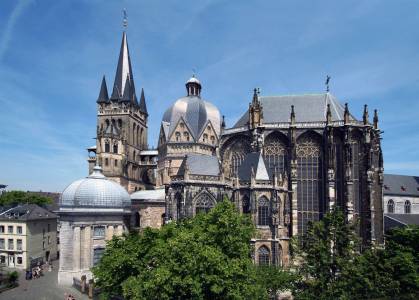 Klassenfahrtenfuchs - Klassenfahrt Aachen - Aachener Dom