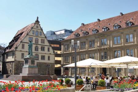 Klassenfahrtenfuchs - Klassenfahrt Stuttgart - Schillerplatz