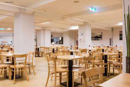 Klassenfahrt nach Bremen - A&O Hostel Frühstücksrum