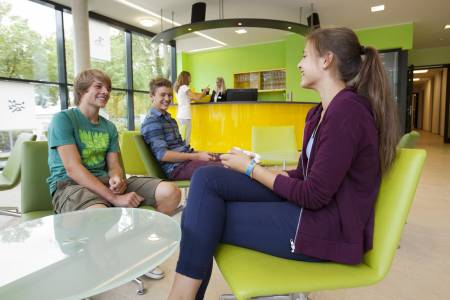 Klassenfahrtenfuchs - Klassenfahrt Duisburg - City Hostel Sportpark - Lobby