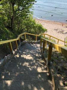 Klassenfahrtenfuchs - Klassenfahrt Dranske (Rügen) - Treppe zum Strand