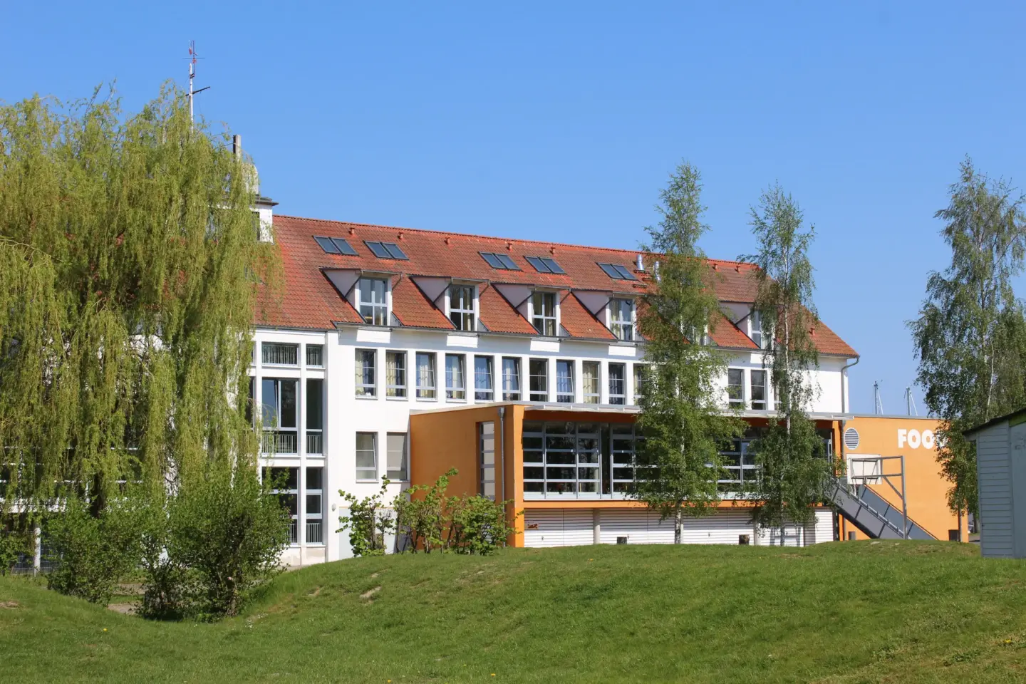 Klassenfahrt Greifswald - Außenansicht des Hostels