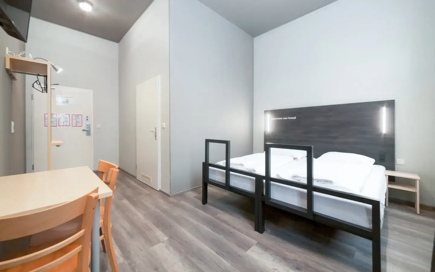 Klassenfahrt Wien - Zweibettzimmer mit Doppelbett