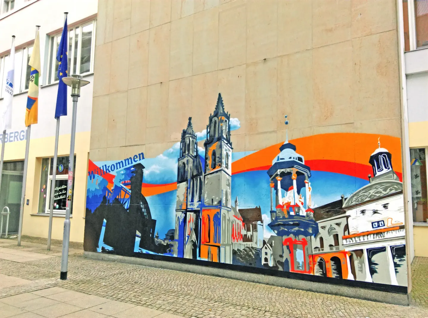 Klassenfahrt Magdeburg - schönes Graffiti von Magdeburg an der Fassade