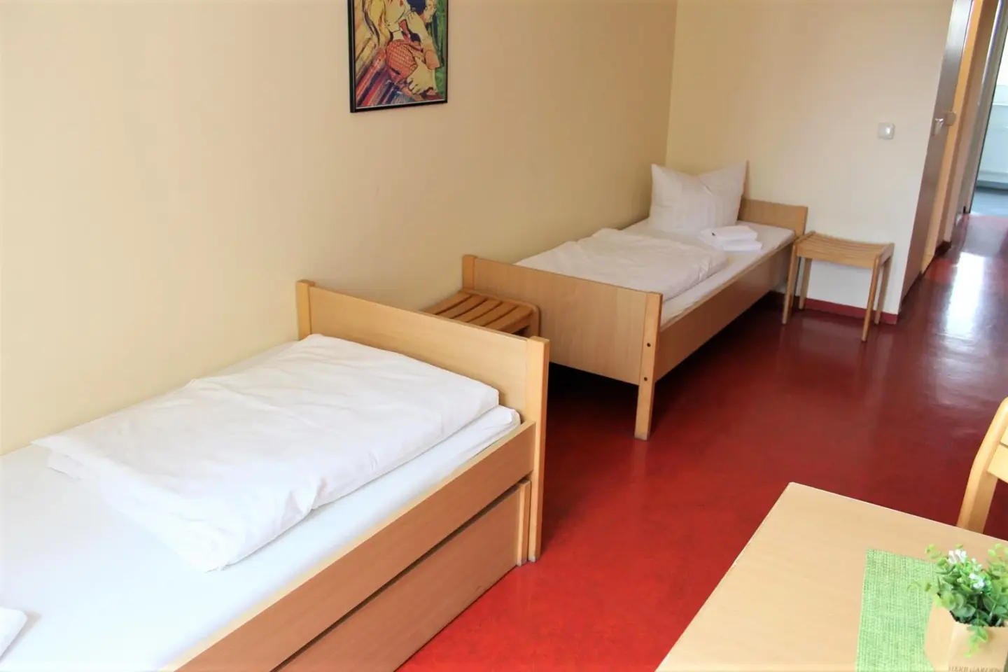 Klassenfahrt Magdeburg - Zweibettzimmer mit zwei Einzelbetten