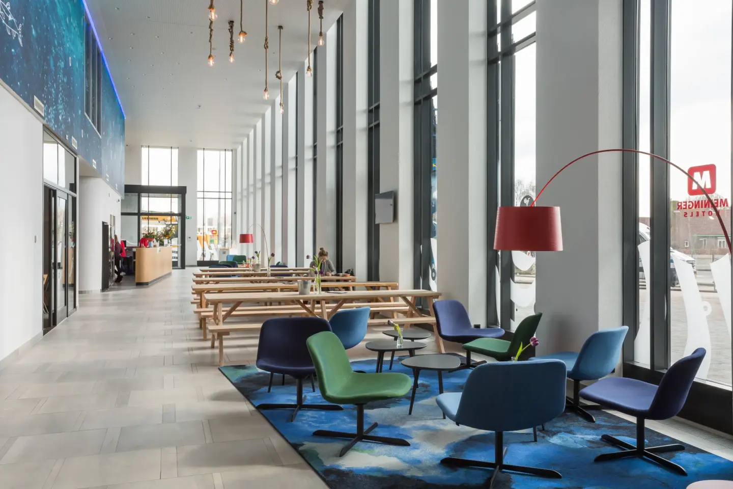 Klassenfahrt Amsterdam - Lobby mit gemütlicher Sitzecke
