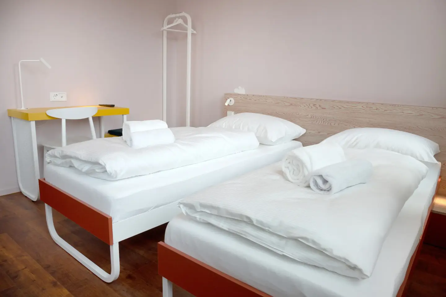 Klassenfahrt Bremen - Zweibettzimmer mit zwei Einzelbetten
