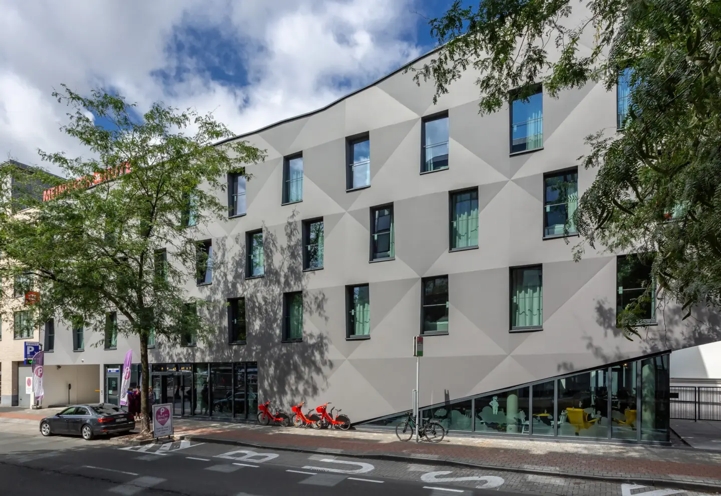 Klassenfahrt Brüssel - Außenansicht des Hotels