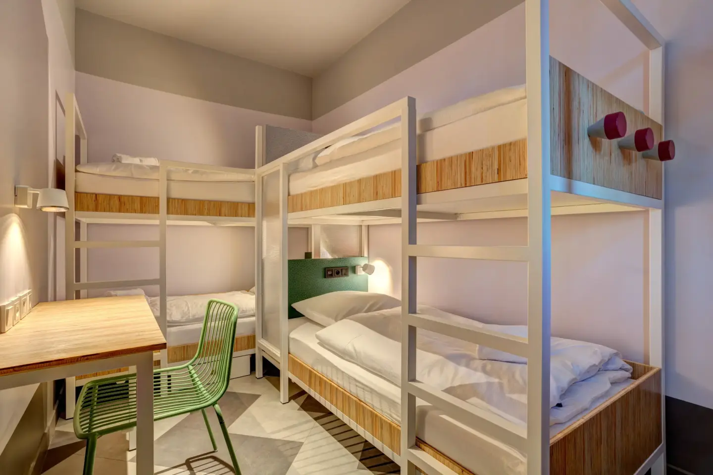 Klassenfahrt Paris - Vierbettzimmer mit Doppelstockbetten