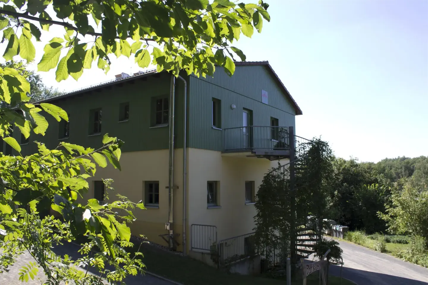 Klassenfahrt Grethen - großes Wohngebäude