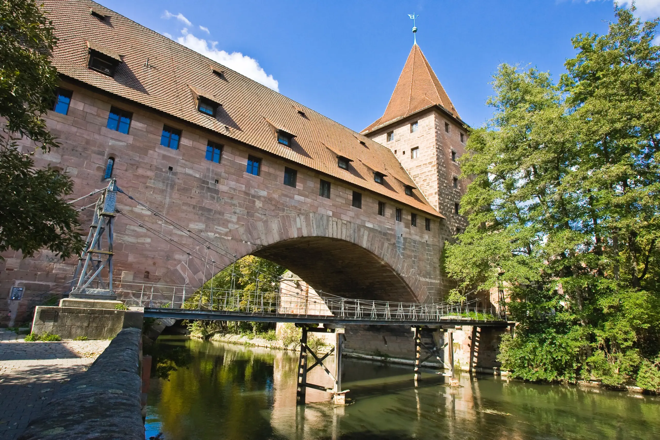 Klassenfahrt Nürnberg - Der Kettensteg über die Pegnitz